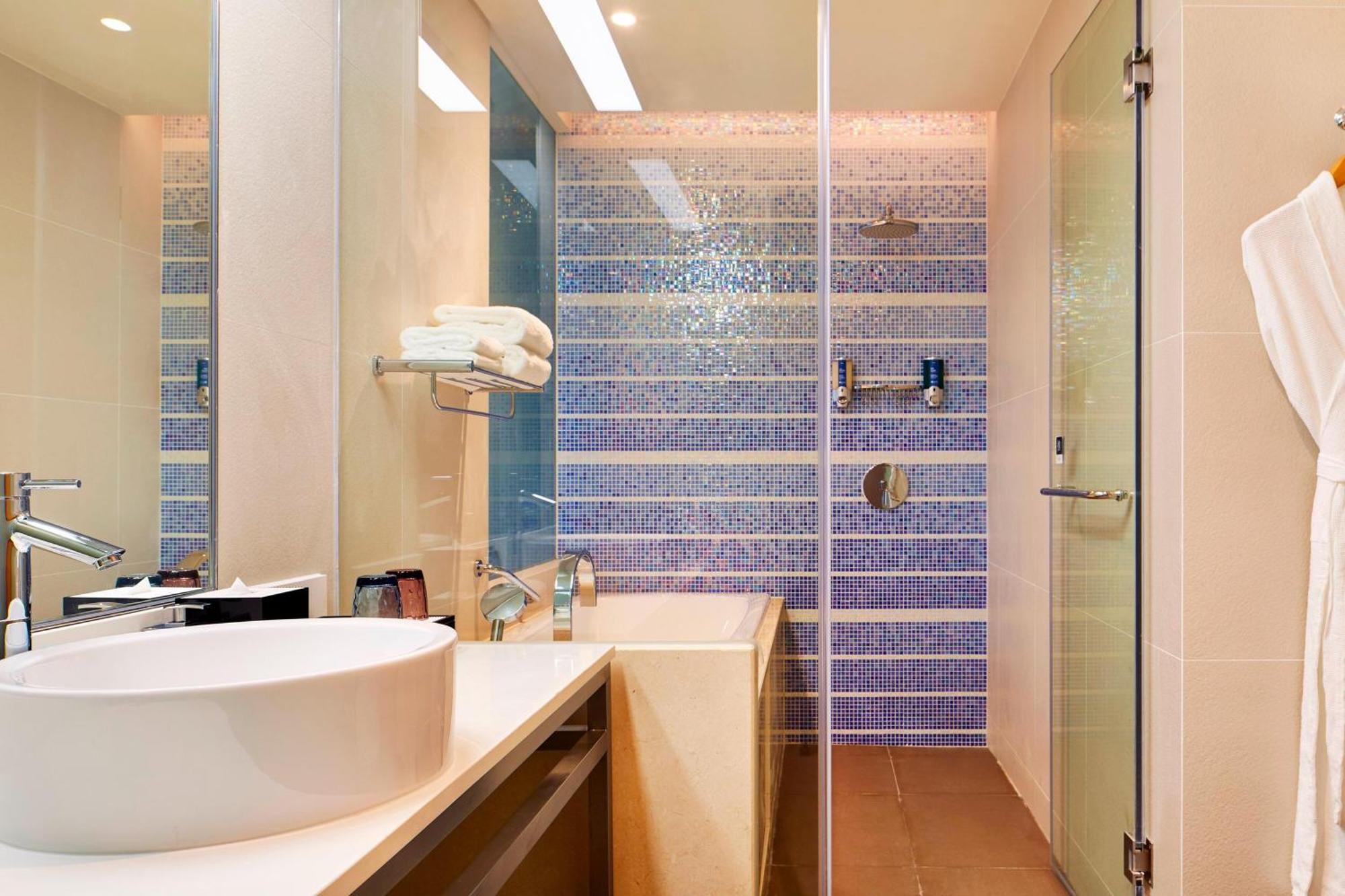 Aloft Dynamic Town Otel Shenzhen Dış mekan fotoğraf